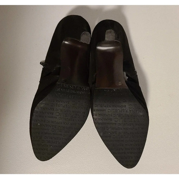 BANANA REPUBLIC BLACK suede PUMPS HEELS SHOES CUT OUT ON SIDE WITH ZIPPER SZ 8 - Picture 8 of 12